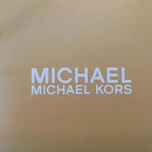 *SOLD**NEW* Michael Michael Kors Signature Print Brynn large logo & Faux purse
